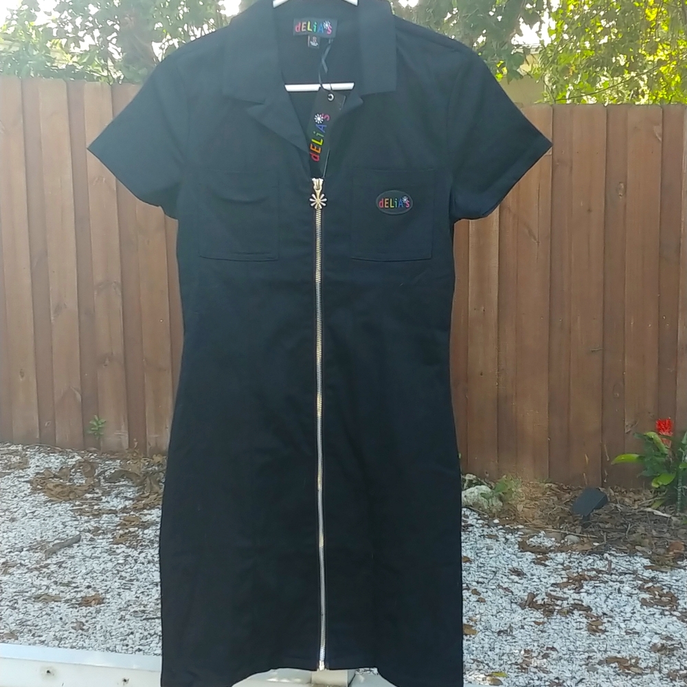 Delians black zipper dress
